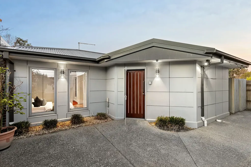 Coburg 2ਬੈੱਡਰੂਮ Quiet Townhouse in a Sunny, Private Setting