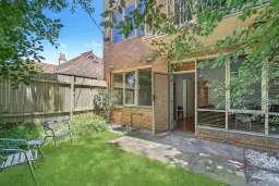 1/161 Brighton Road, Elwood