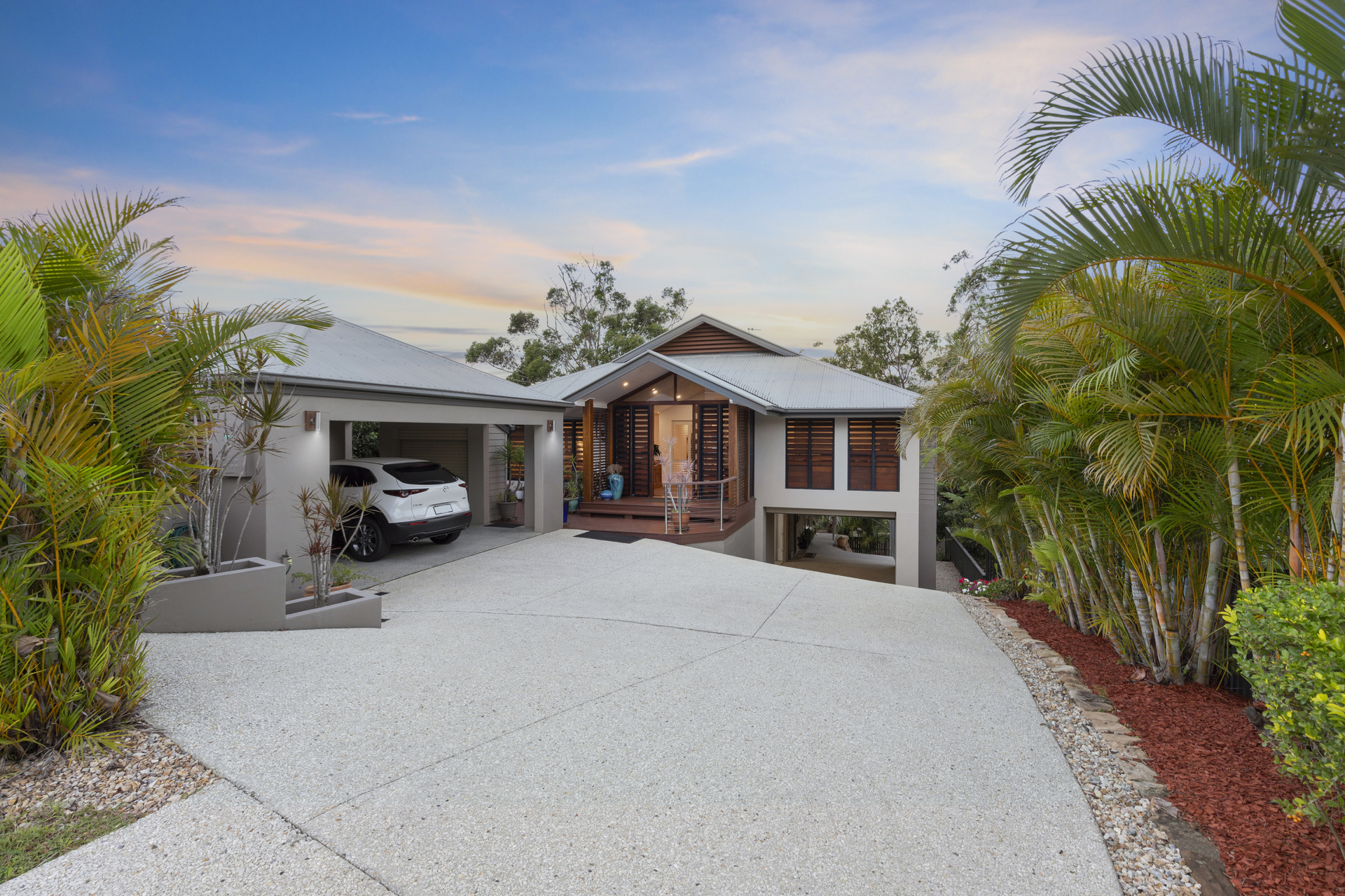 13 LARENTIA ST, CURRUMBIN WATERS QLD 4223, 0房, 0浴, House