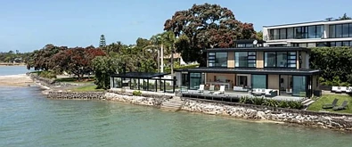 北岸海滨豪宅重回市场！歌坛天后面向海外买家叫价$500万+：CV纯属“胡扯”
