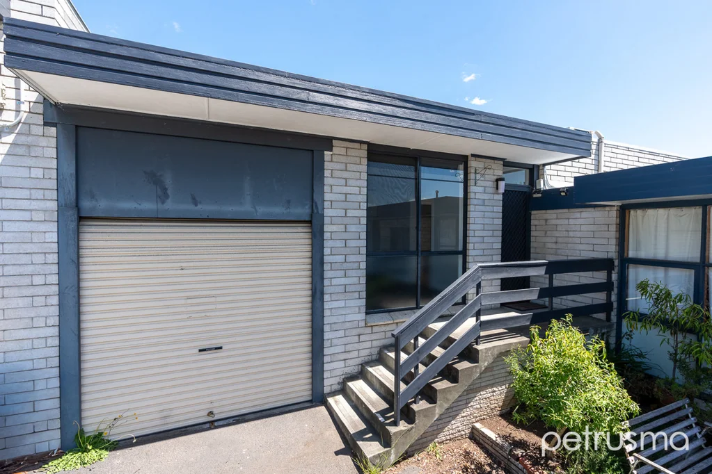 New Town 2Habitaciones Popular Suburb, Convenient Location