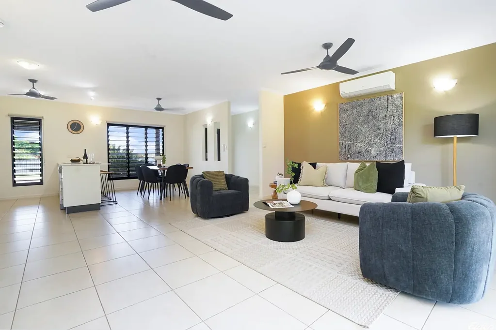 Coolalinga 4침실 FAMILY FRIENDLY HOME, WHERE THE CITY MEETS THE COUNTRY!