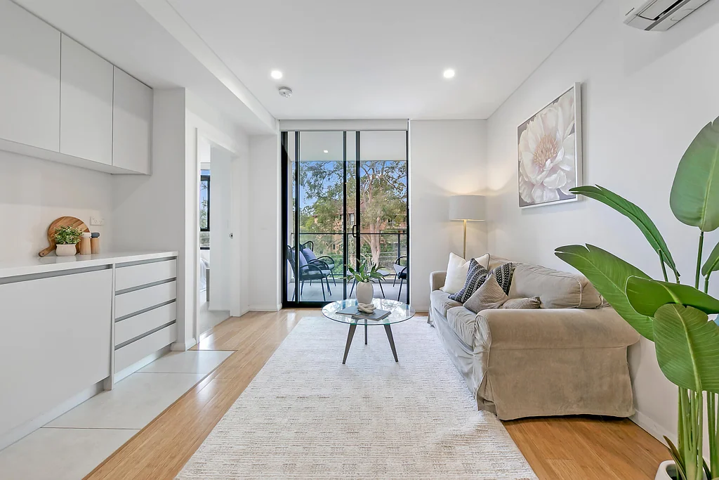 Epping PRIME LOCATION-WALK TO EPPING STATION | EXECUTIVE ONE-BEDROOM
