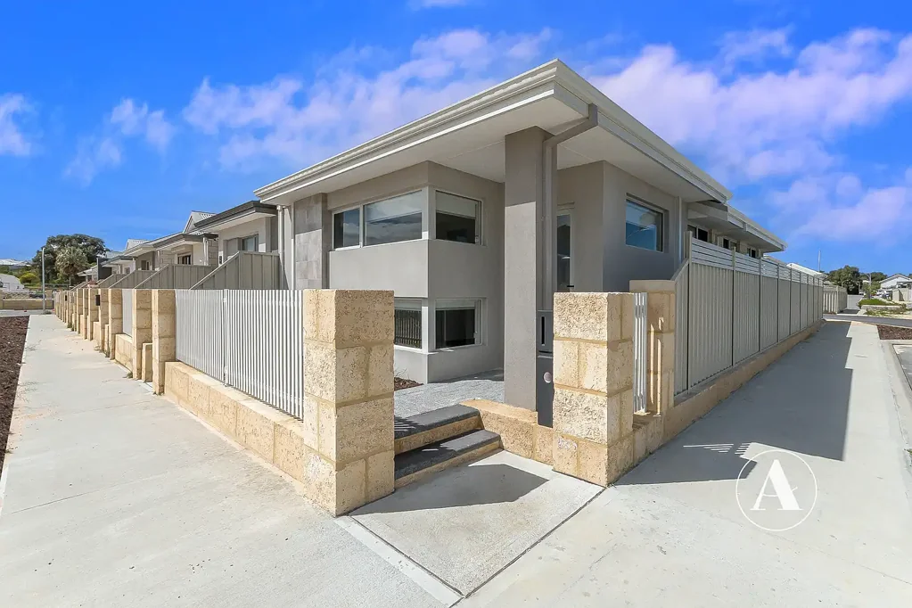 Modern Coastal Living at Its Finest