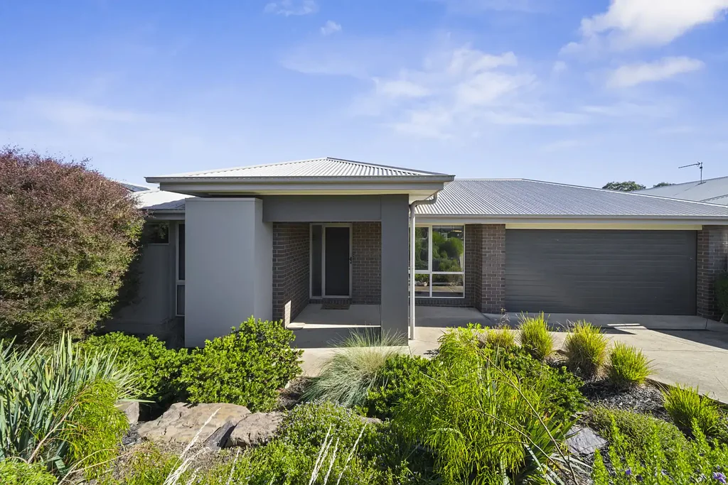 Mansfield 4બેડરૂમ Big beautiful shed...and a nice big family home!