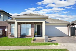 53 Taradale Drive, Ropes Crossing