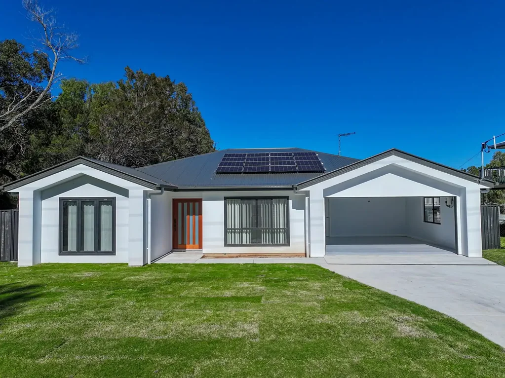 Russell Island 3कमरा Modern Turn-Key Home