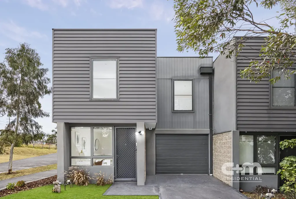 1 Bailey Crescent, Oak Park, VIC 3046