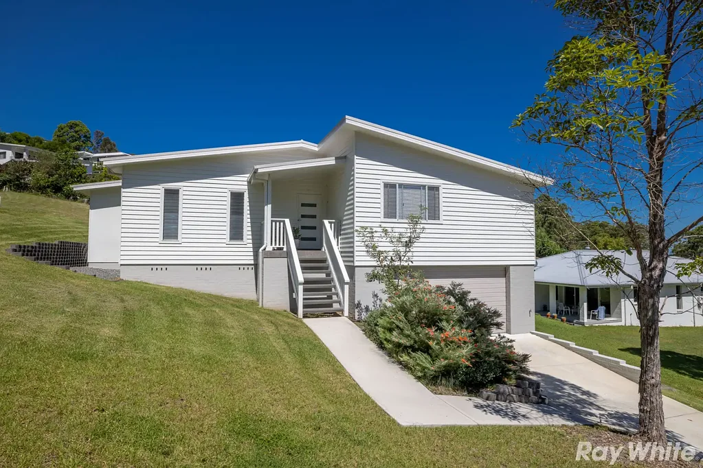 Tallwoods Village 4部屋 Stunning Modern Coastal Home in Tallwoods Village