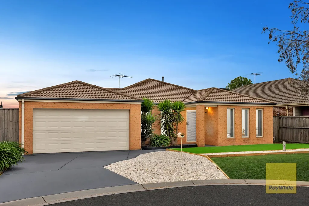 Point Cook 4chambre Perfect Family Home in the Heart of Alamanda - Freshly Updated & Move-In Ready!