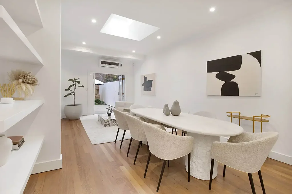 Designer Parkside Townhouse with Generous Private Courtyard, Furnished