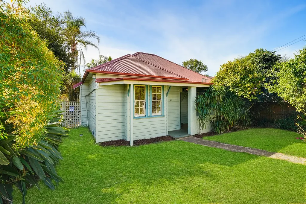 Classic Family Home with Spacious Level Backyard in a Prime Parramatta Pocket
