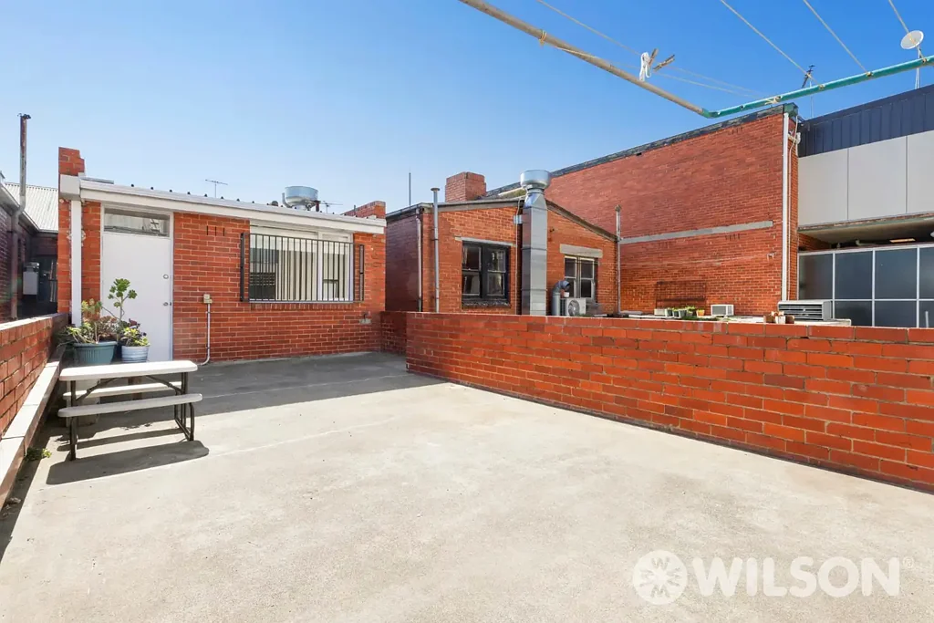 Freshly renovated 2-bedroom apartment for lease in Balaclava!
