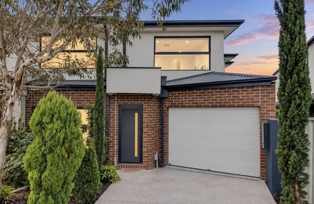Thornbury 3બેડરૂમ Contemporary Townhouse Living with Space, Style and Effortless Entertaining