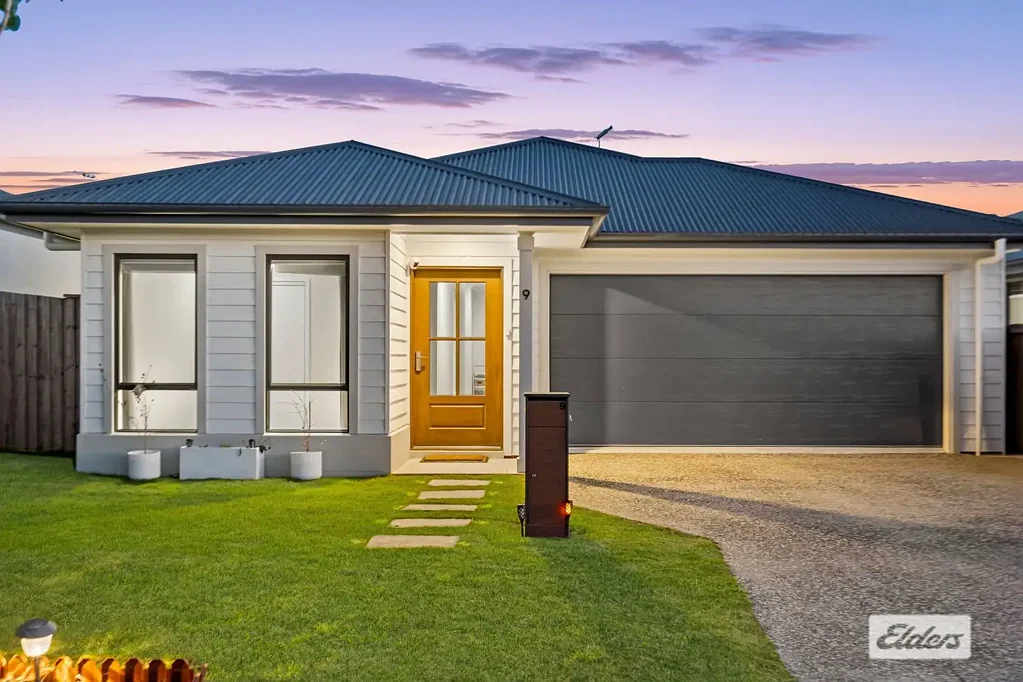 South Maclean 4房  为家庭生活而设计，为生活方式而设计  A Home Designed for Family Living, A Location Designed for Lifestyle