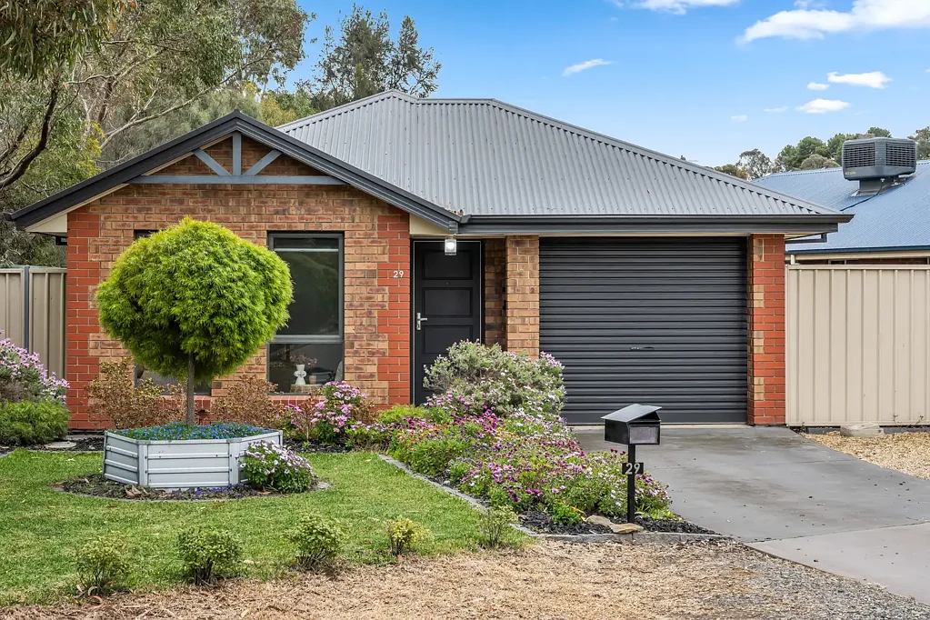 Old Noarlunga 3房  Cottage Charm Meets Modern Comfort