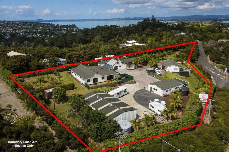 2 William Pitcher Place, Greenhithe, Auckland - North Shore, 7 chambres, 0 salles de bain