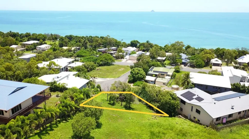 Hideaway Bay Prestige Ocean View Land -Stone Throw From The Beach
