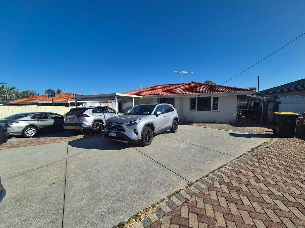 17 Edgington Crescent, Koondoola, WA 6064