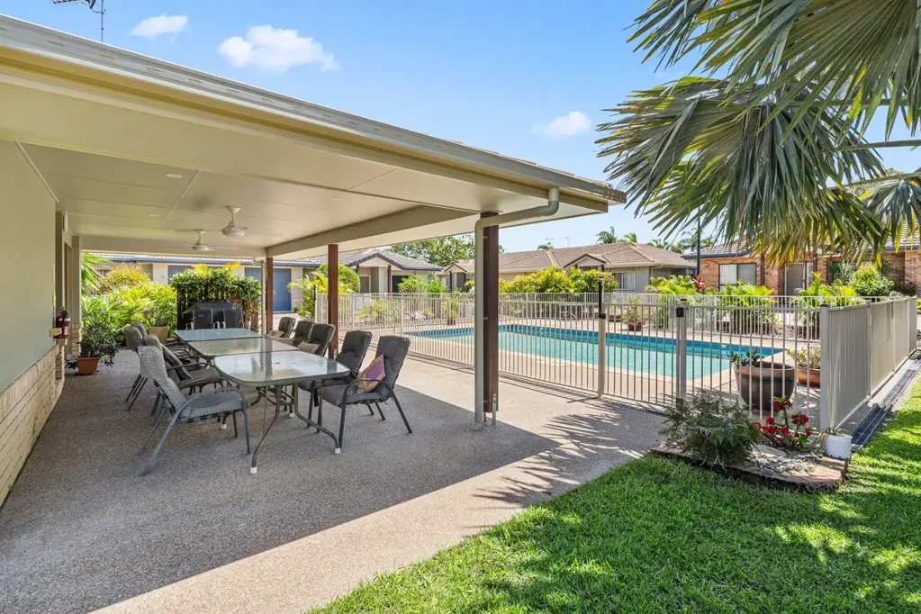 Urangan 4Moenga Living in a Gated over 50's Village don't have to be cramped