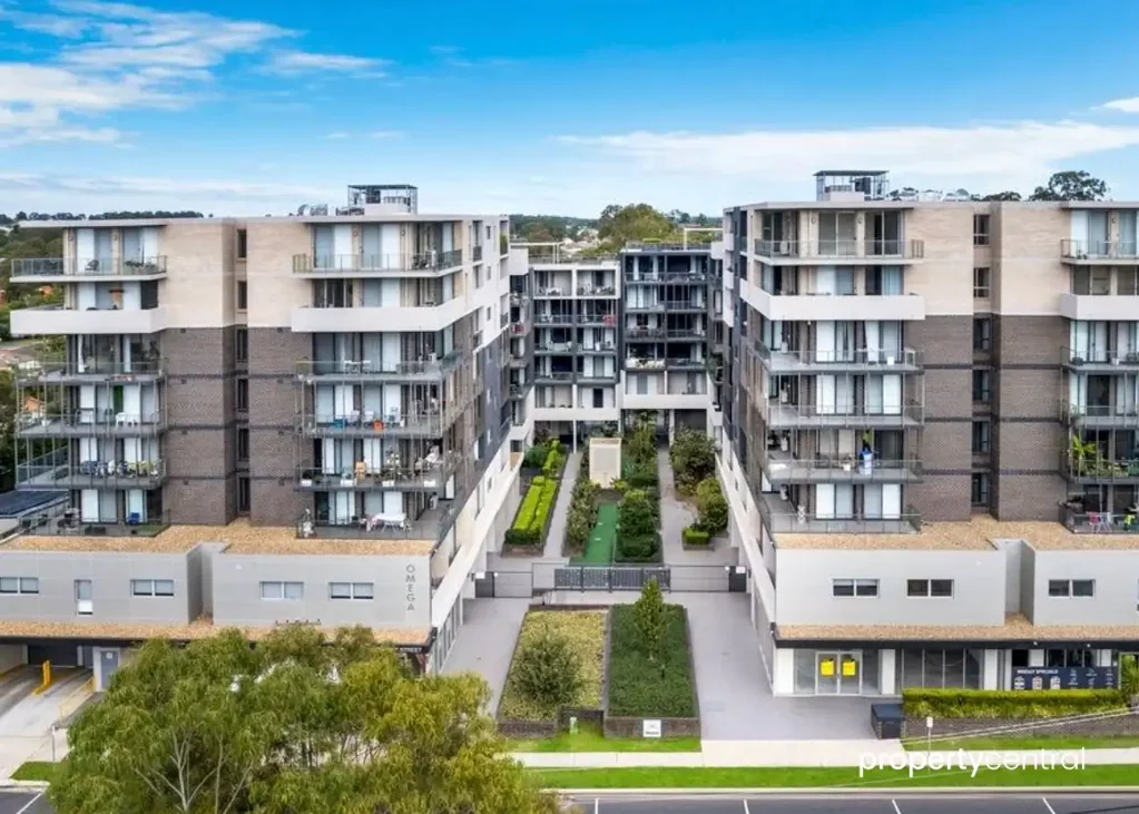 Modern 2-Bedroom 2-Bathroom Apartment
