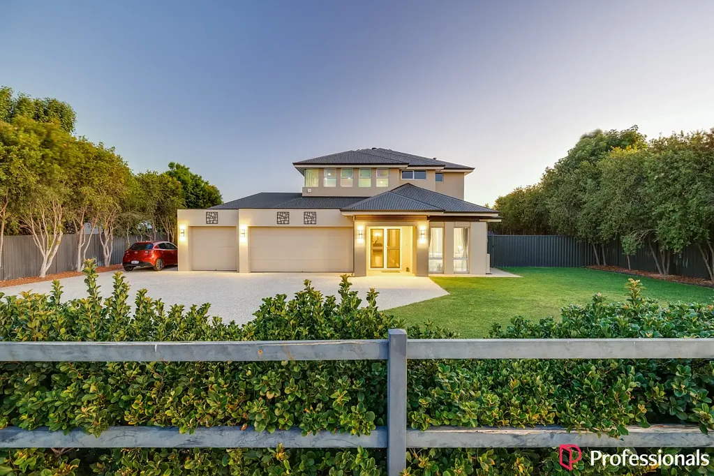 313 Park Street, Brabham, WA 6055