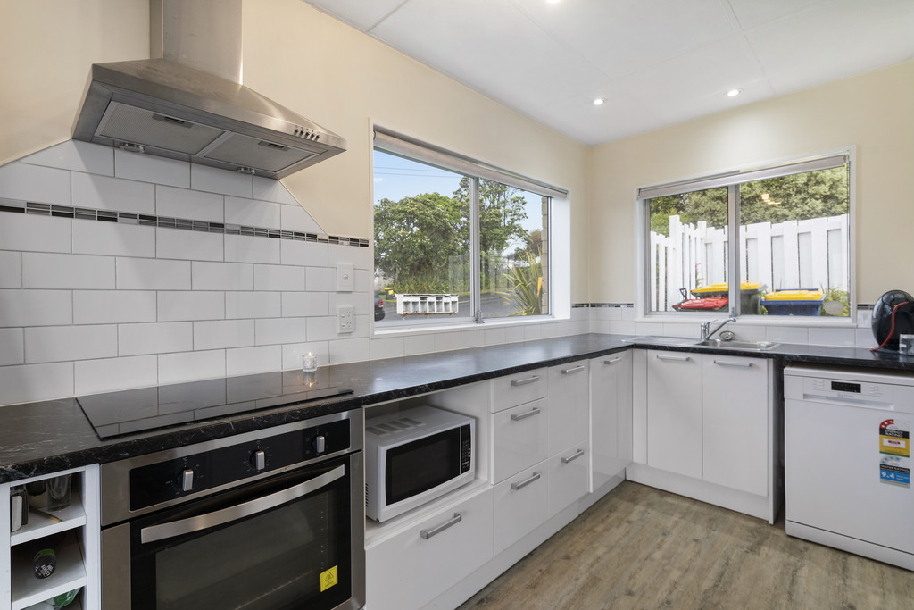 1/98 Birkdale Road, Birkdale, Auckland - North Shore, 2 침실, 1 욕실