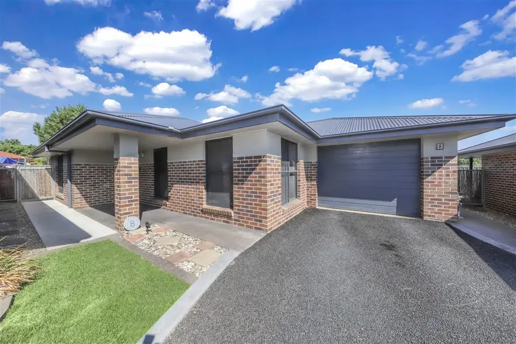 8/65 Broughton Street, Tumut, NSW 2720