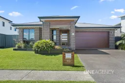 15 Upland Chase, Albion Park