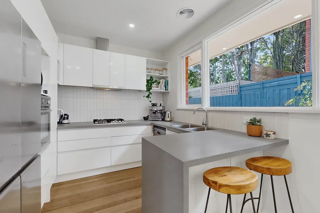 A Bright, Stylish Retreat with Brilliant Garden Space