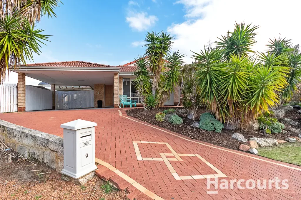Banksia Grove 4침실 Cul-De-Sac Location with Big Backyard & Drive Through Potential