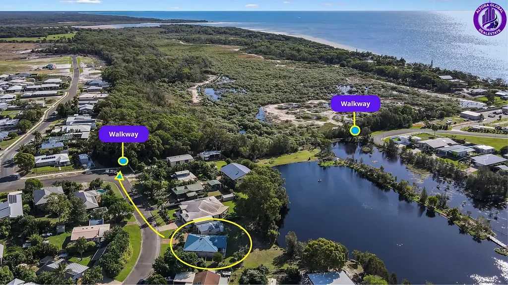 Woodgate 3房  Wake Up to Water Views. Walk to the Beach. Live the Woodgate Lifestyle You've Been Dreaming Of.