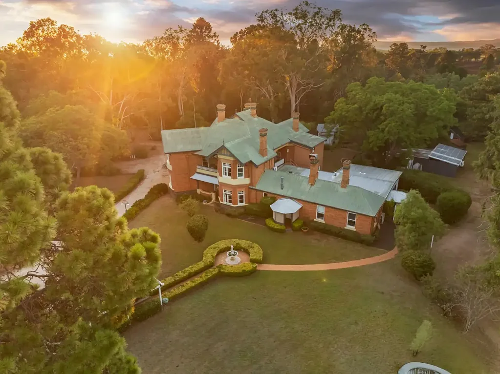 37 Blair Athol Road, Inverell, NSW 2360