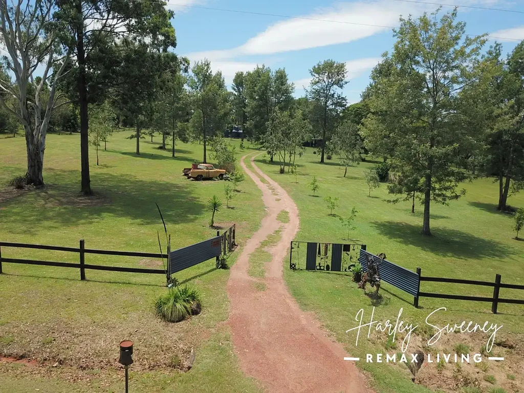 98 Hardgrave Road, Benarkin North, QLD 4314