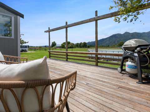 Te Aroha 3غرفة نوم Lifestyle with views - so close to town!