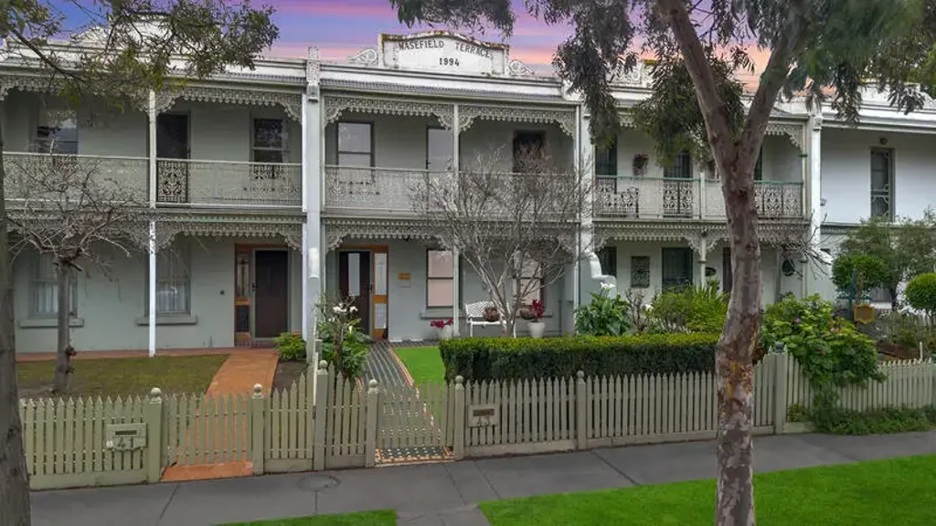 Roxburgh Park 3房 宽敞的家庭生活 Spacious Family Living