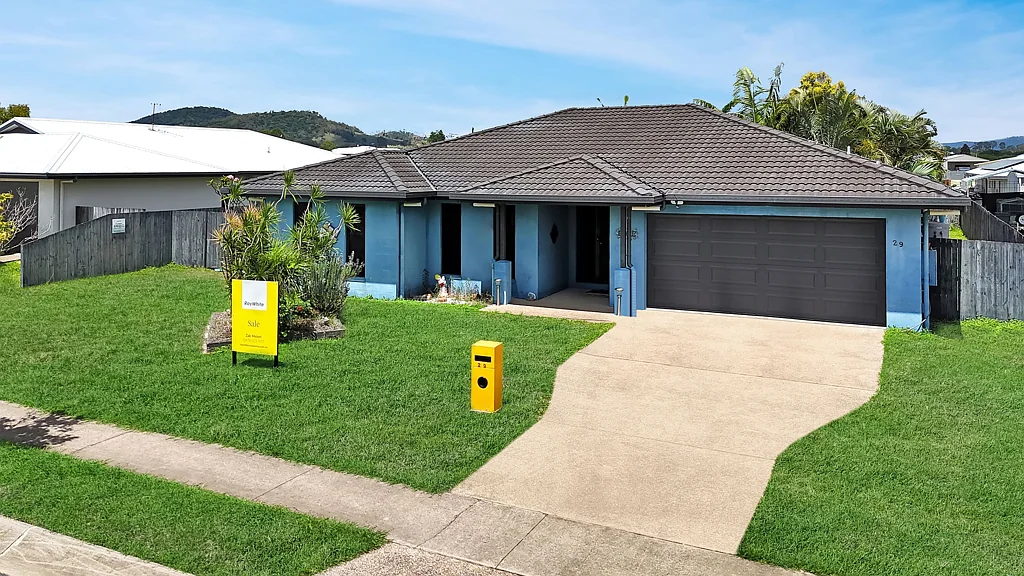 29 Pacific Avenue, Sarina, QLD 4737