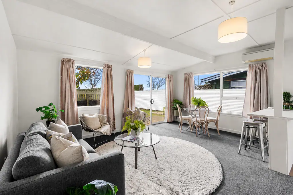 Lincoln 2chambre Prime Location - 2 Bedroom Home