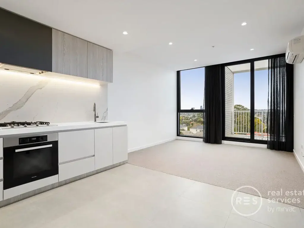 Exquisite Style and Serenity in the Heart of Tullamore