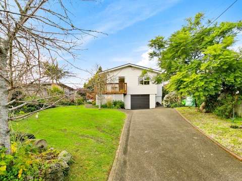 3 BEDROOM HOME WITH BIG YARD