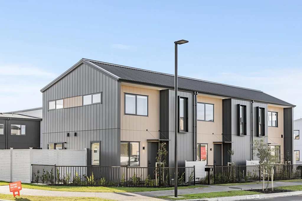 Conifer Grove 2બેડરૂમ Where Homeownership Becomes Reality
