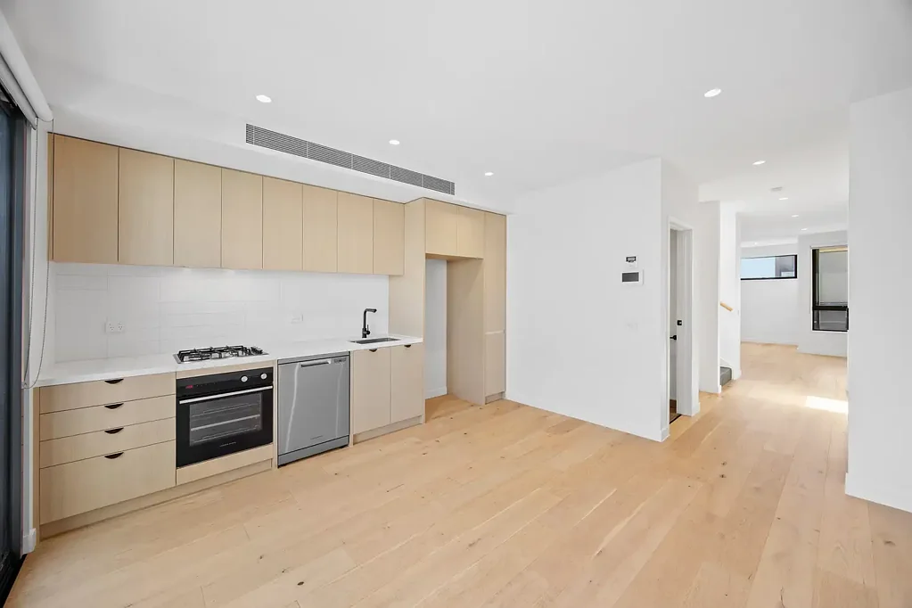Oakleigh South 3Zimmer Stylish Family Living in a Sought-After Oakleigh South Location