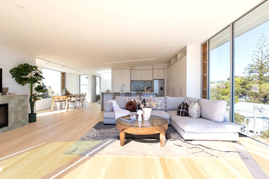 Waikanae Beach 4ਬੈੱਡਰੂਮ LUXURY AT THE BEACH | SUMMER STAYCATION