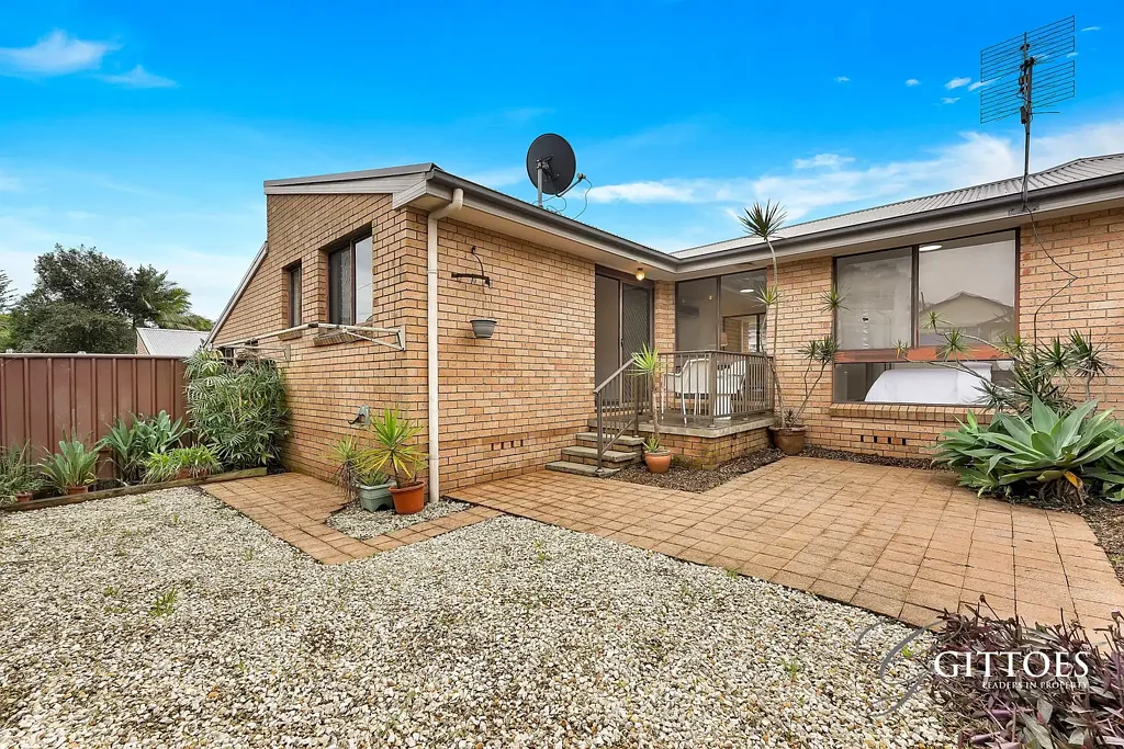Point Frederick 2chambre Renovated Single Level Villa & Conveniently Located