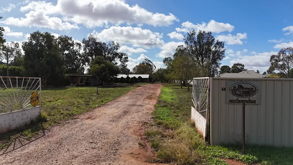 Goolgowi 5房  5 Bedroom Home on *3.95 Acres