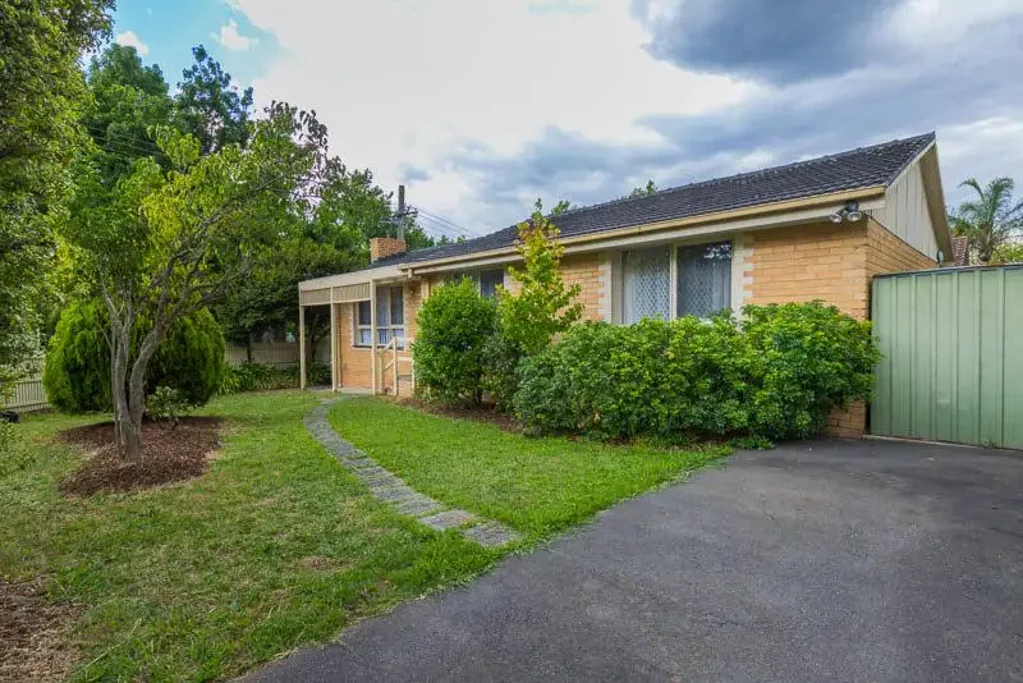 Tidy home in top lifestyle location