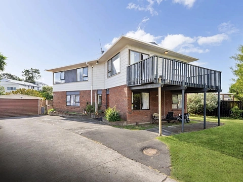 Papatoetoe 5房  Big enough for the whole family!
