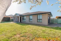 22 Holmwood Drive, Dubbo