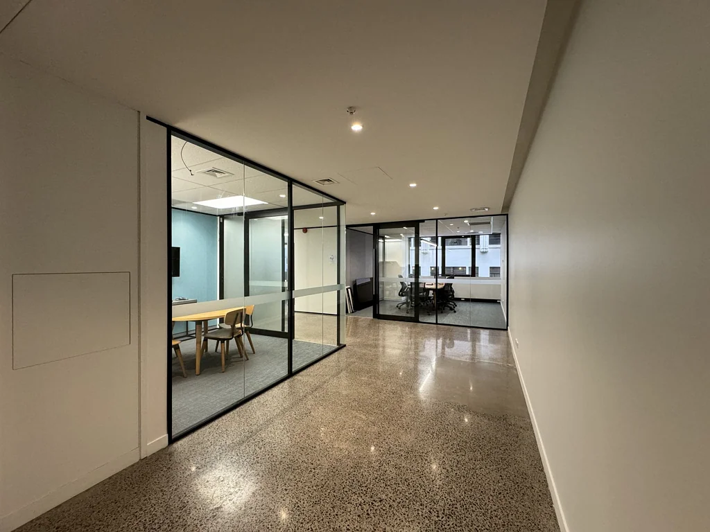 Auckland Central Prestigious Shortland Street Suite