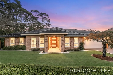 Castle Hill 4Zimmer Modern Single-Level Living in a Highly Sought-After Estate